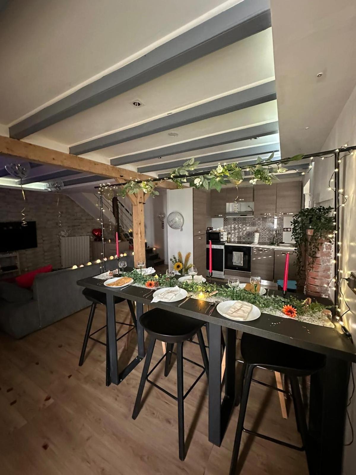 Вилла Maison Avec Spa Maisdon-sur-Sevre Экстерьер фото